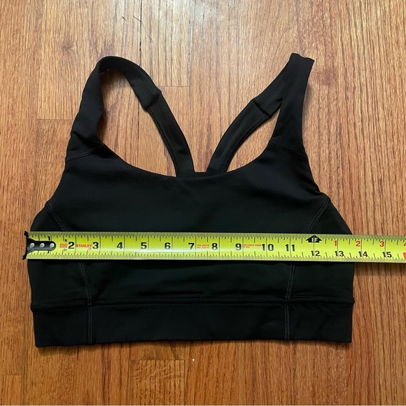 Lululemon Power Through Bra in Black size 6 - Picture 9 of 9